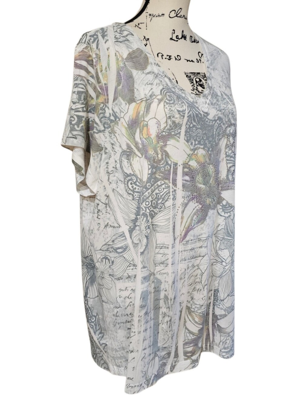 Westbound White and Light Gray Floral Print Tunic Top - Picture 4 of 7